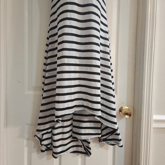 Spanx Beach Cover Dress - Picture 5 of 16